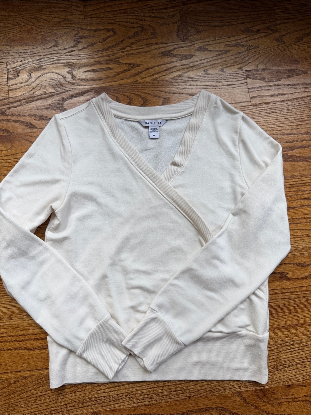 Athleta Cream Wrap V-Neck Long Sleeve Sweatshirt